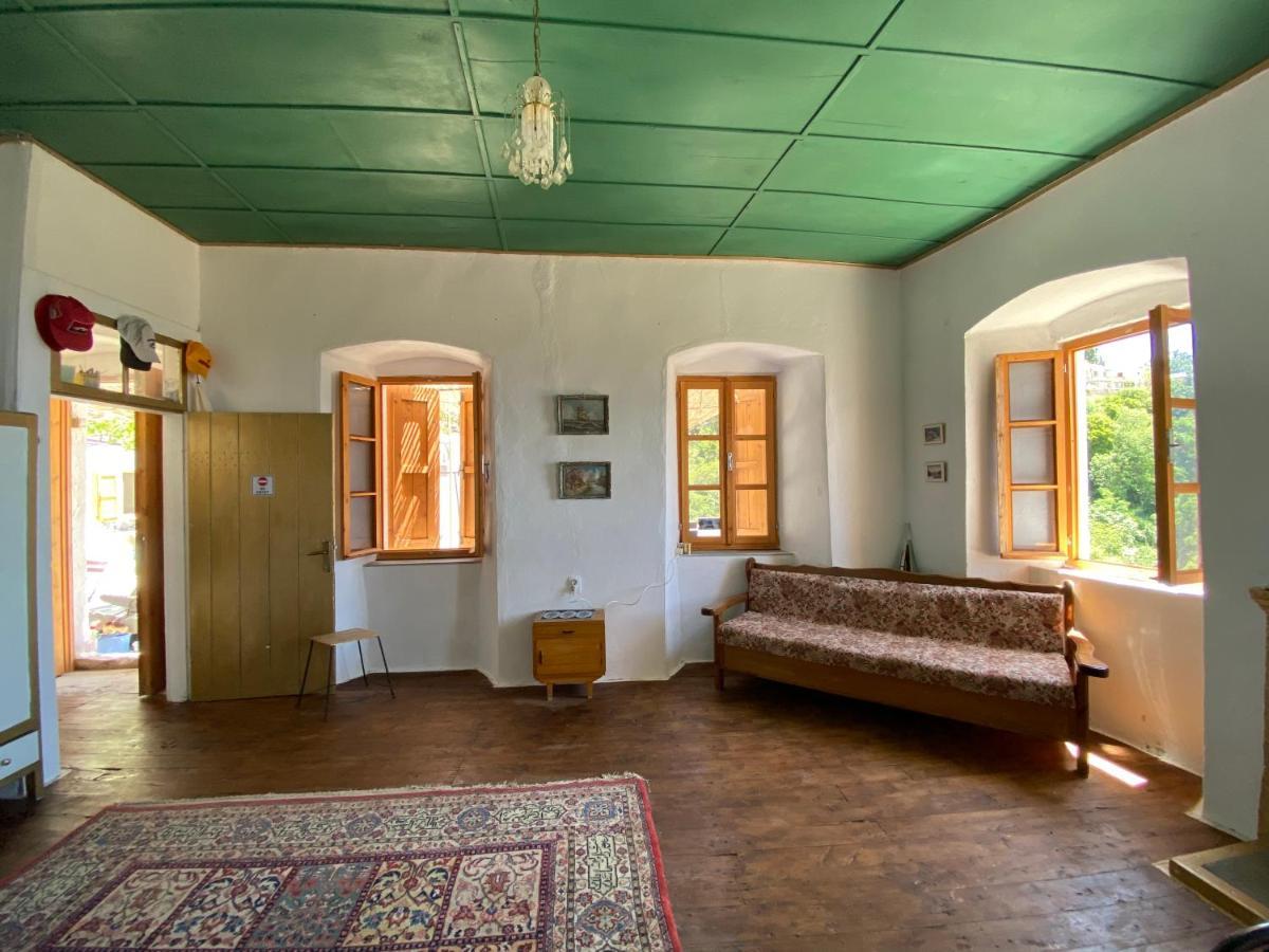 Shotgun Hostel & Guesthouse Vuno المظهر الخارجي الصورة